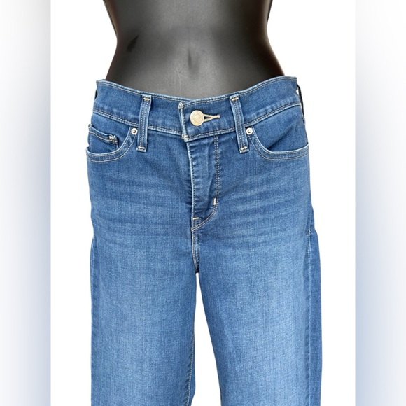 Levi's 314 Shaping Straight blue Jeans denim size 28 women’s preloved - Picture 5 of 8